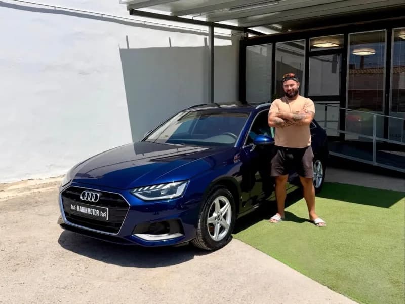 Nuestro cliente y amigo Antonio, se lleva este precioso Audi A4 Avant que se va para Barbate. A disfrutarlo!💥