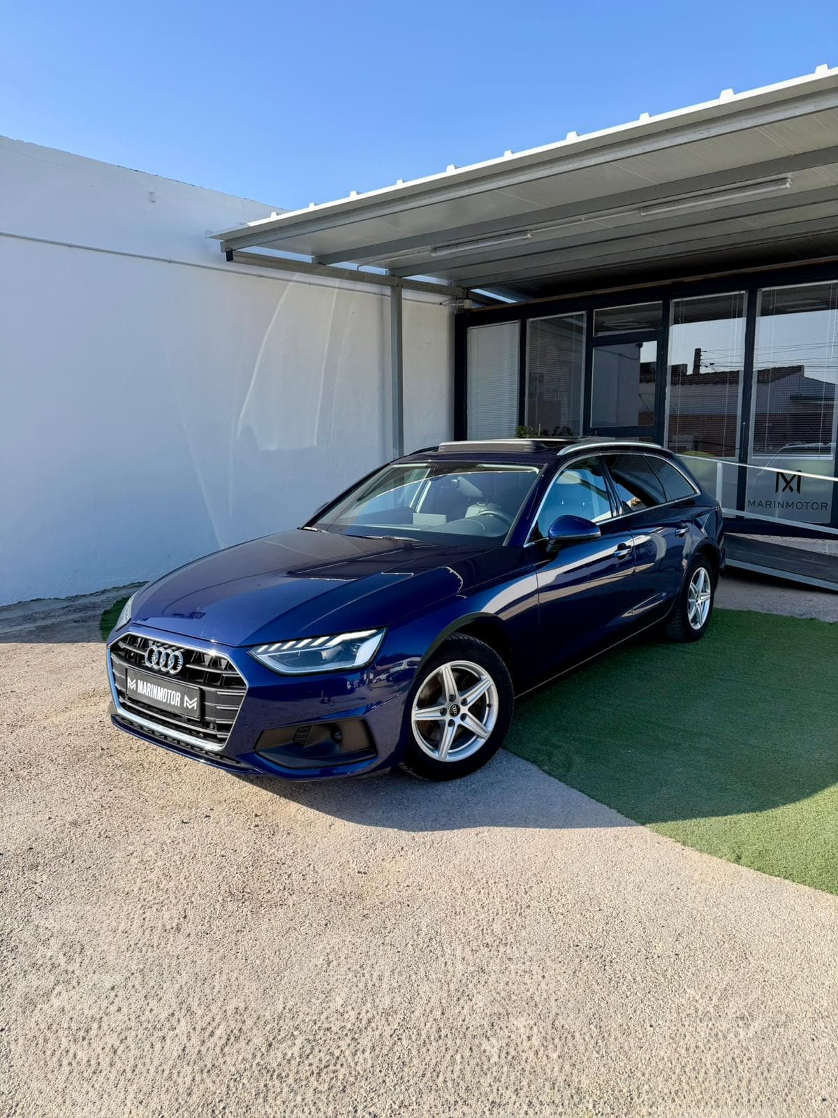 Audi A4 Avant 30 TDI